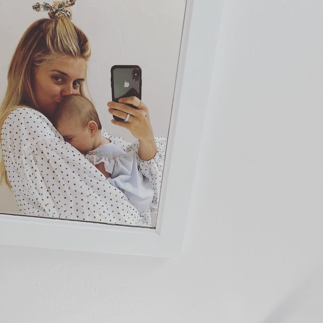 Daphne Oz Is Refreshingly Candid About Her Fourth Trimester Body 