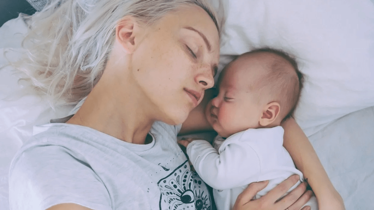 mom sleeping with baby