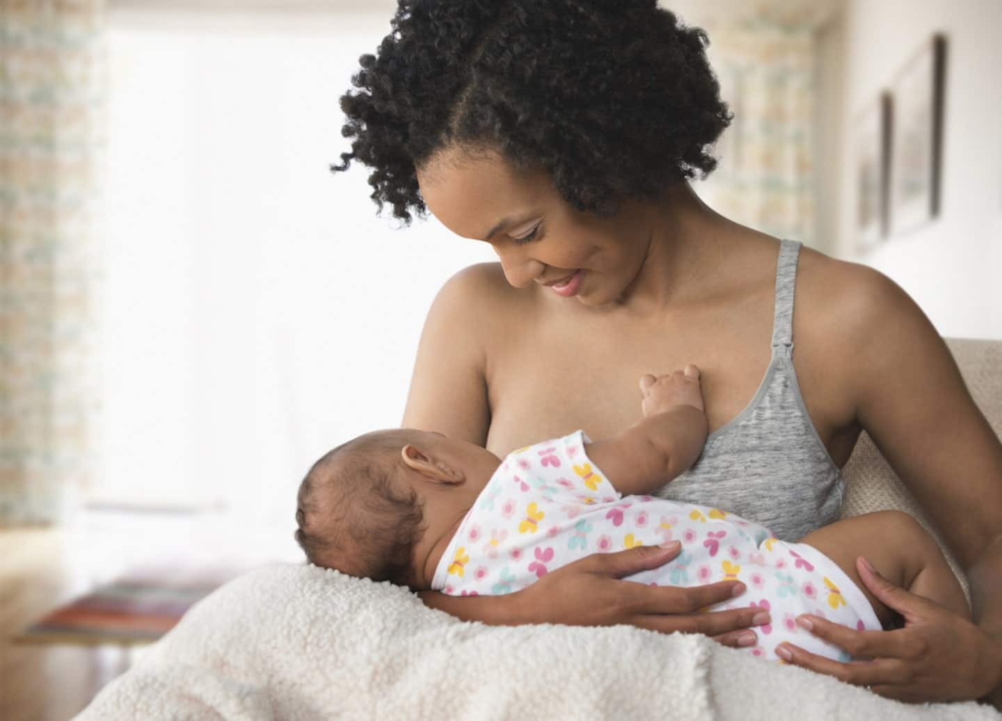 mom breastfeeding baby