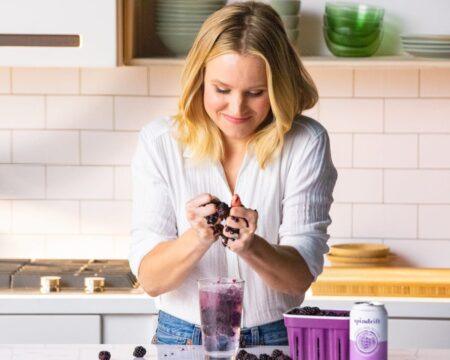 kristen bell morning struggle with kids featured Motherly