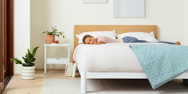 5 reasons the casper is the ultimate mattress for moms featured Motherly