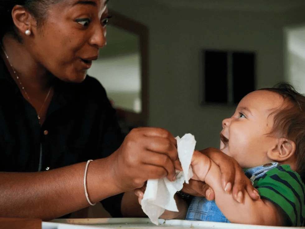 The Handy Way You Can Use Baby Wipes When Cleaning Your Car