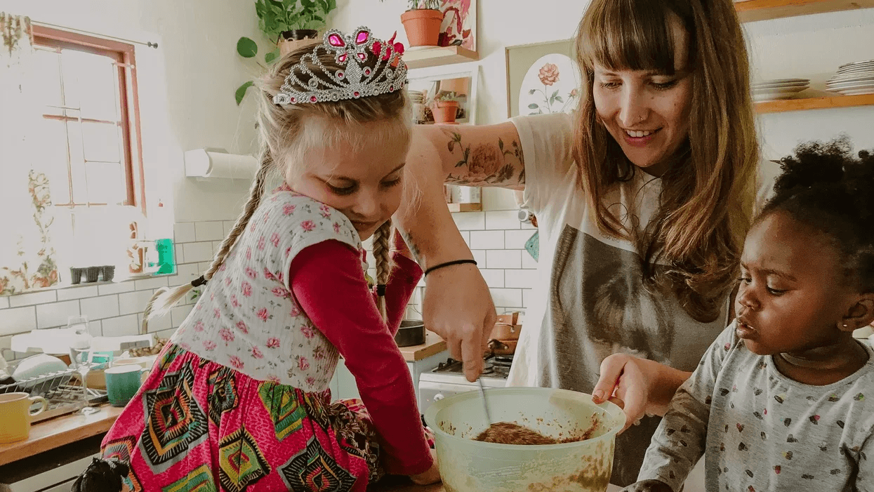 mom baking with daughter