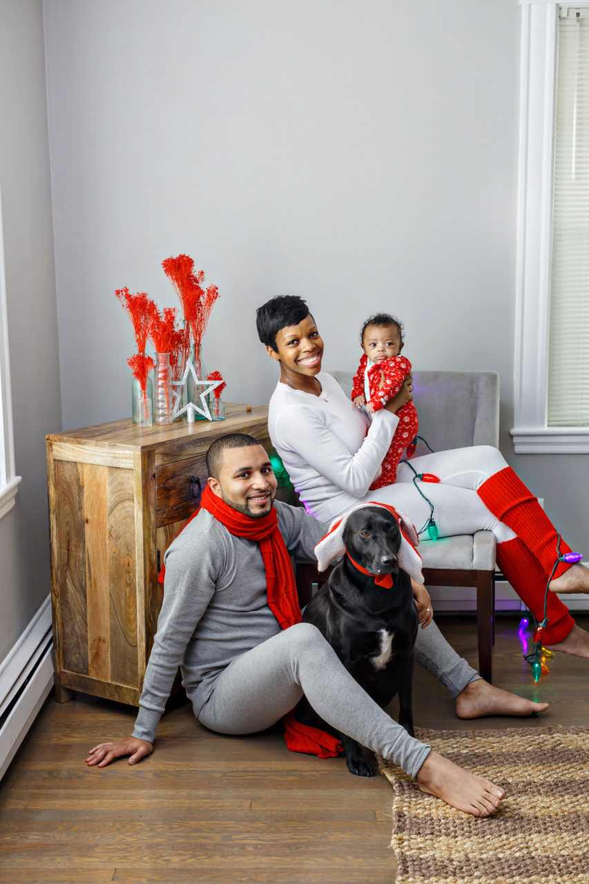 holiday family pajamas featured Motherly