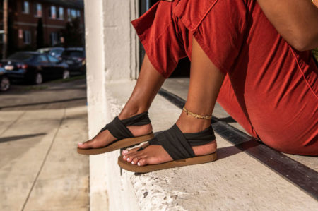 sanuk yoga sling sandal