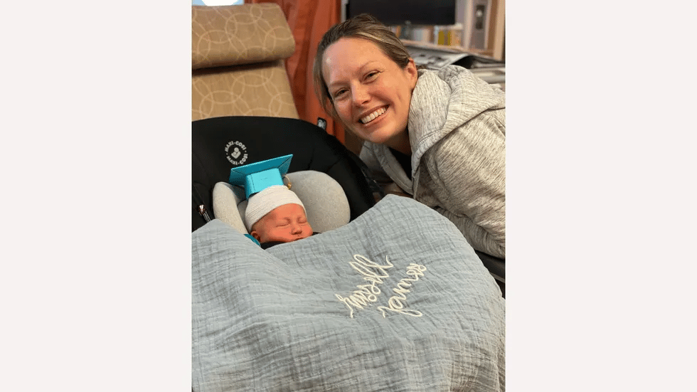 dylan dreyer third baby Motherly