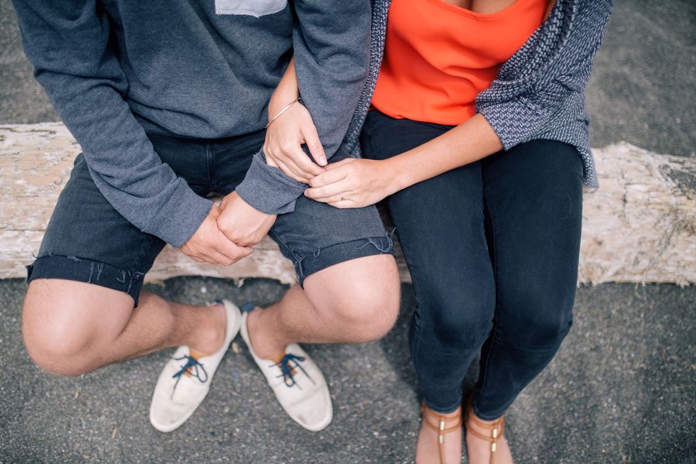 10 ways husbands can show their pregnant wives extra love