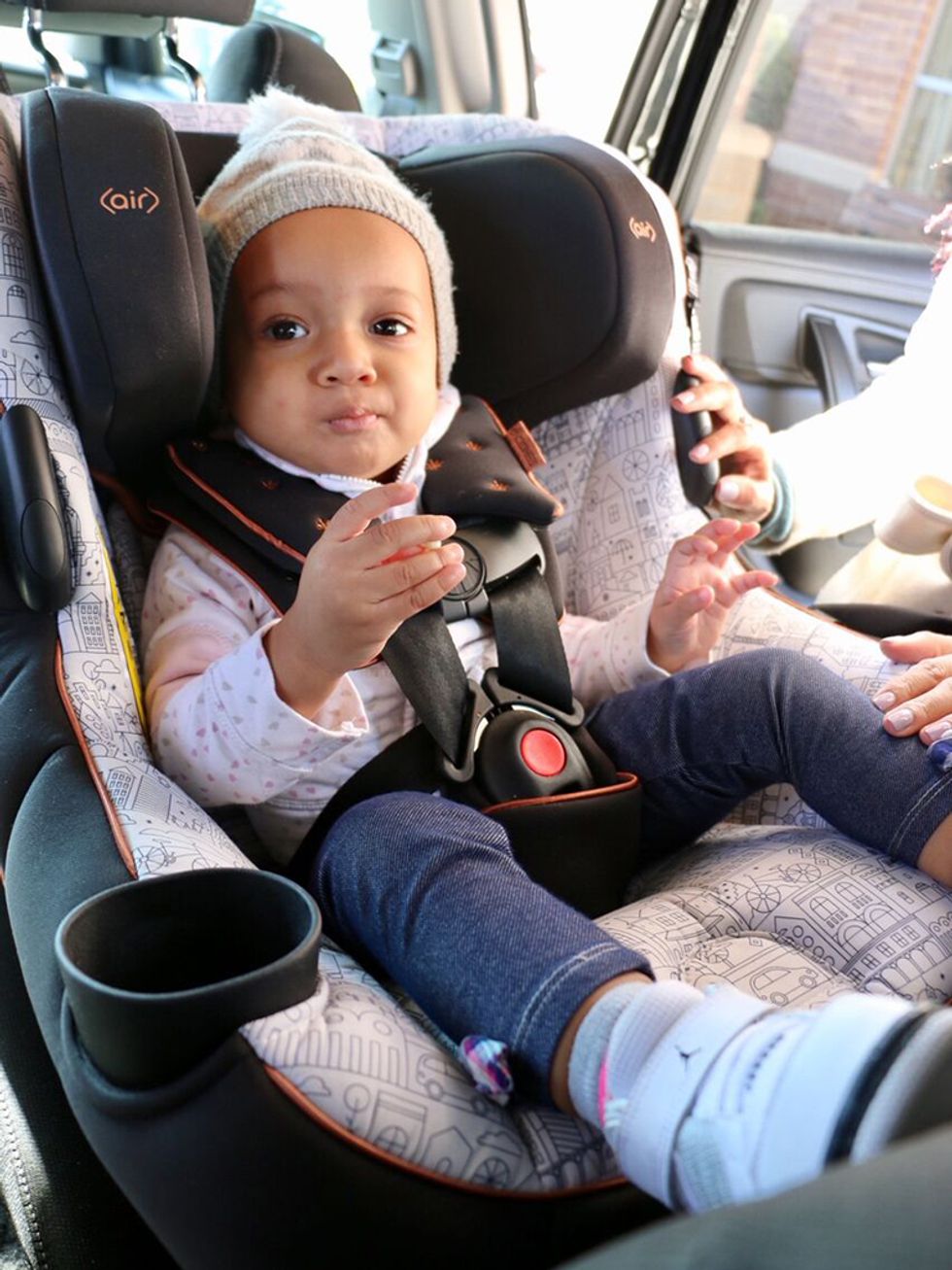 Maxi Cosi Infant Car Seat and Dana Stroller