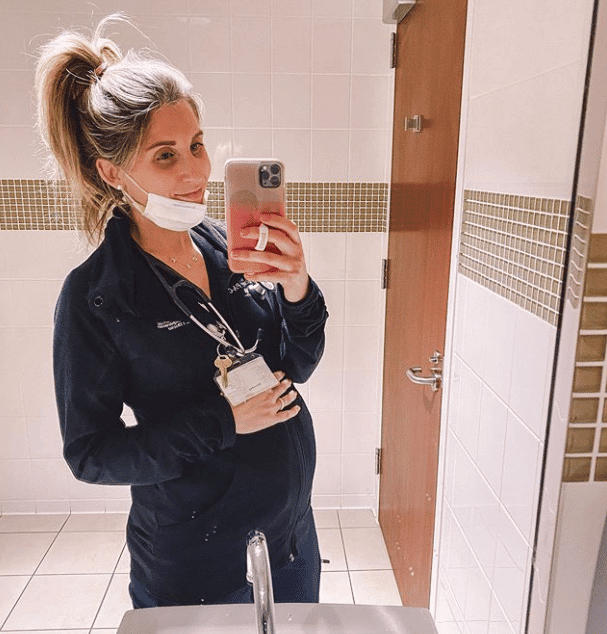 pregnant nurse taking a selfie