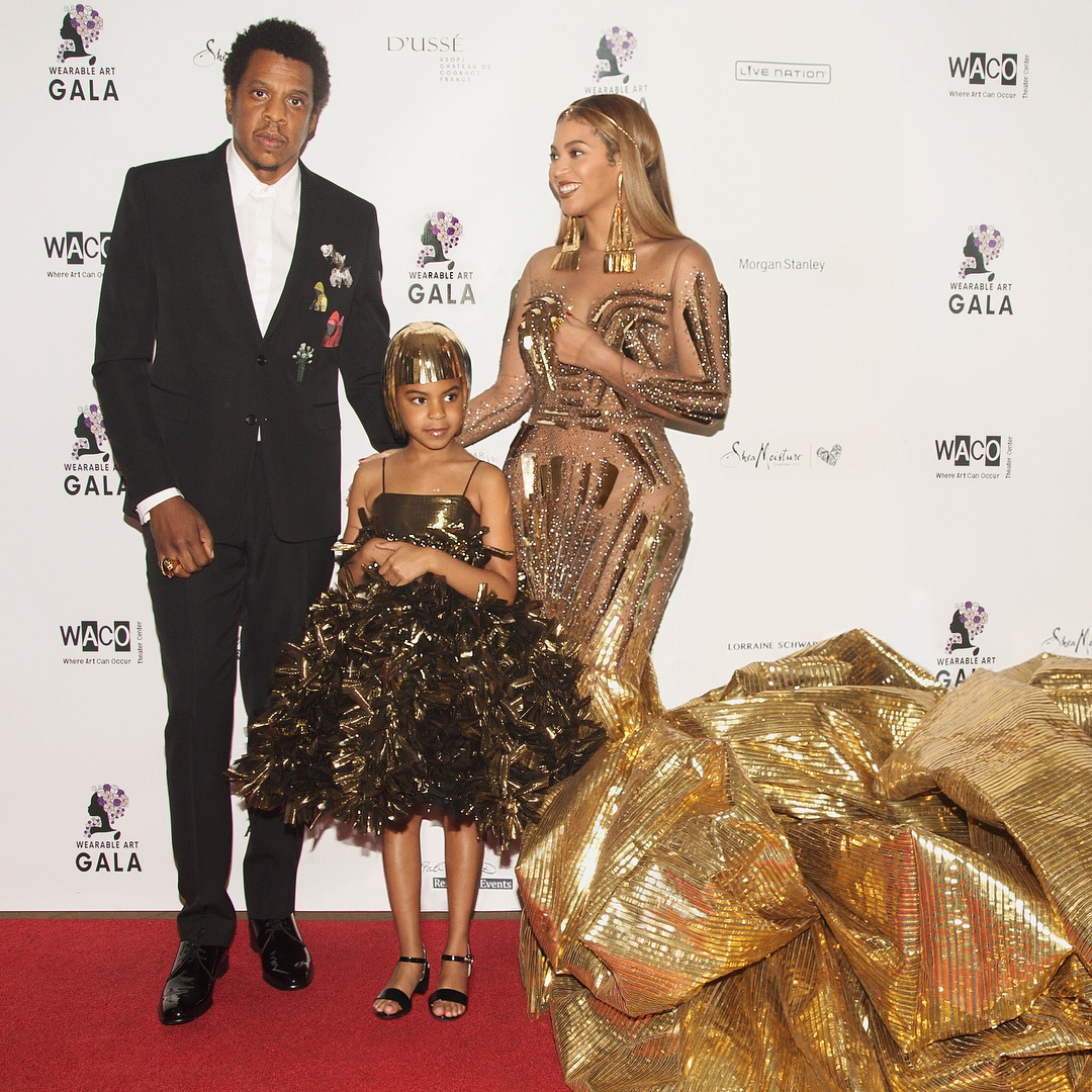 Beyonce with North and JayZ on the red carpet