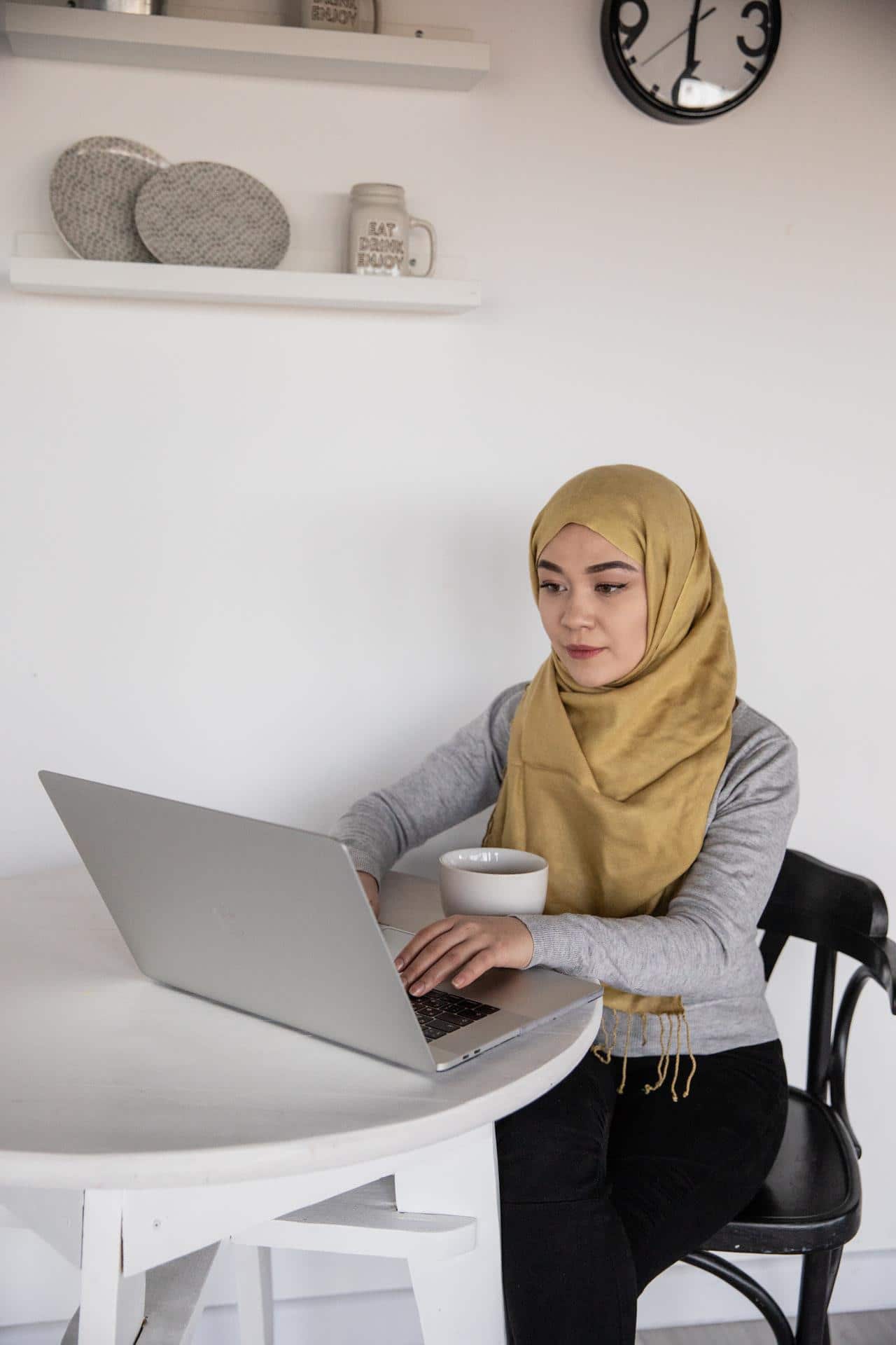 woman working on a laptop