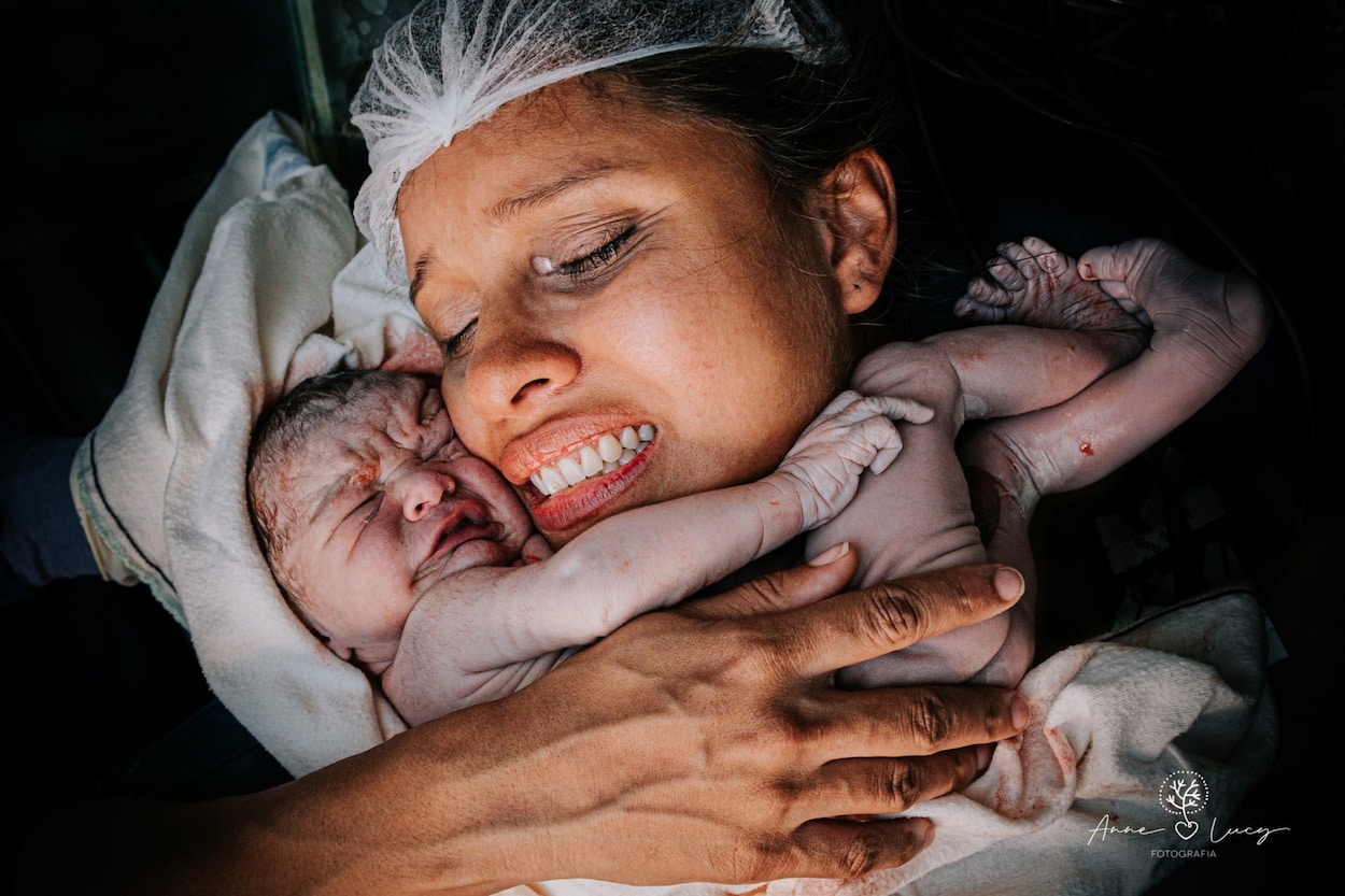 Best Birth Photos Froм Around The World 2021 - Motherly