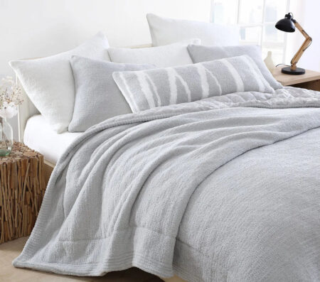 Sunday Citizen Snug Comforter