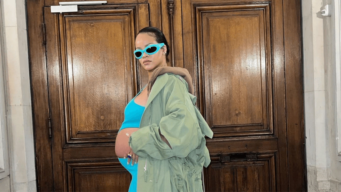 Rihanna in maternity streetwear