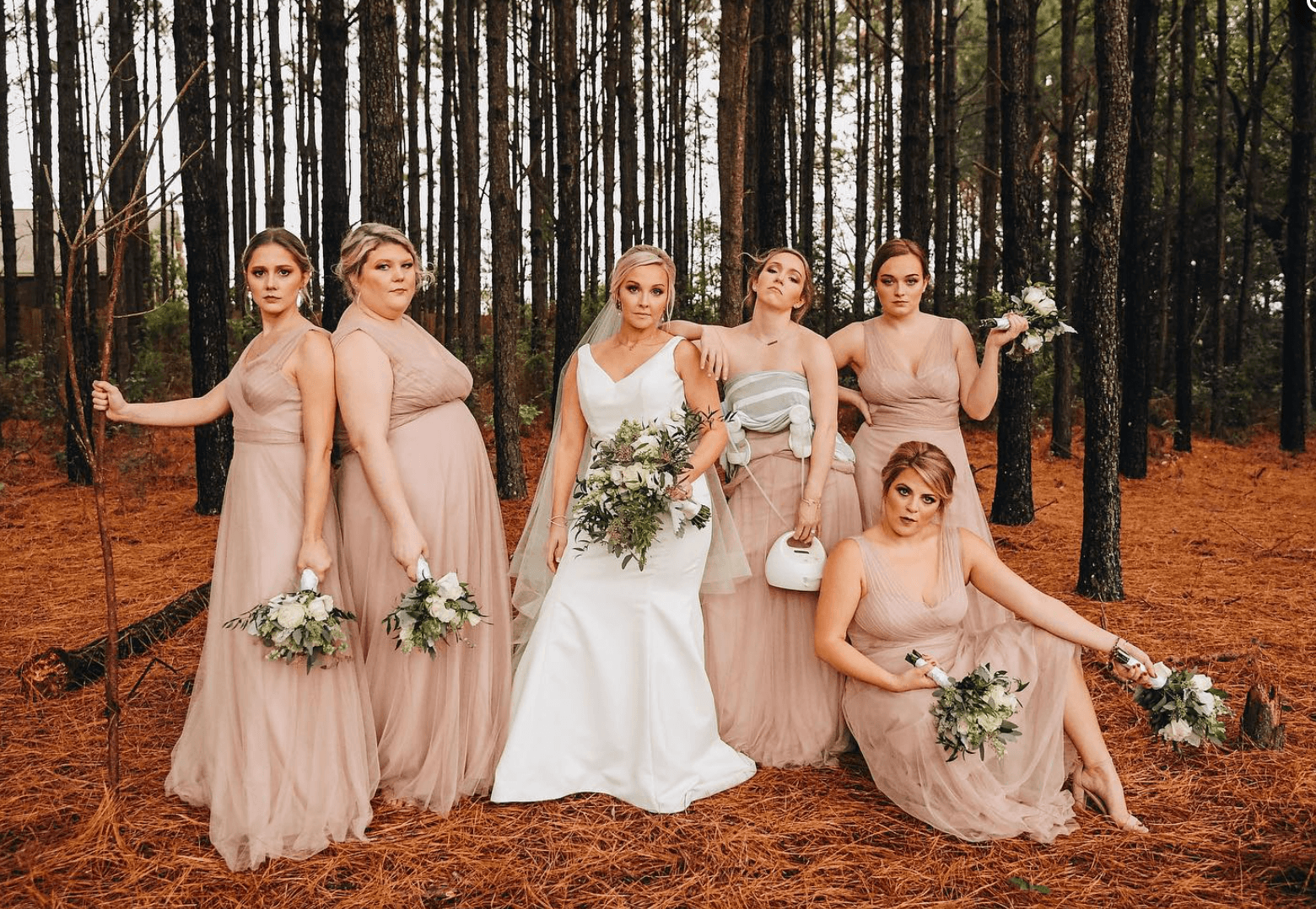 bridesmaid pumping in wedding photos