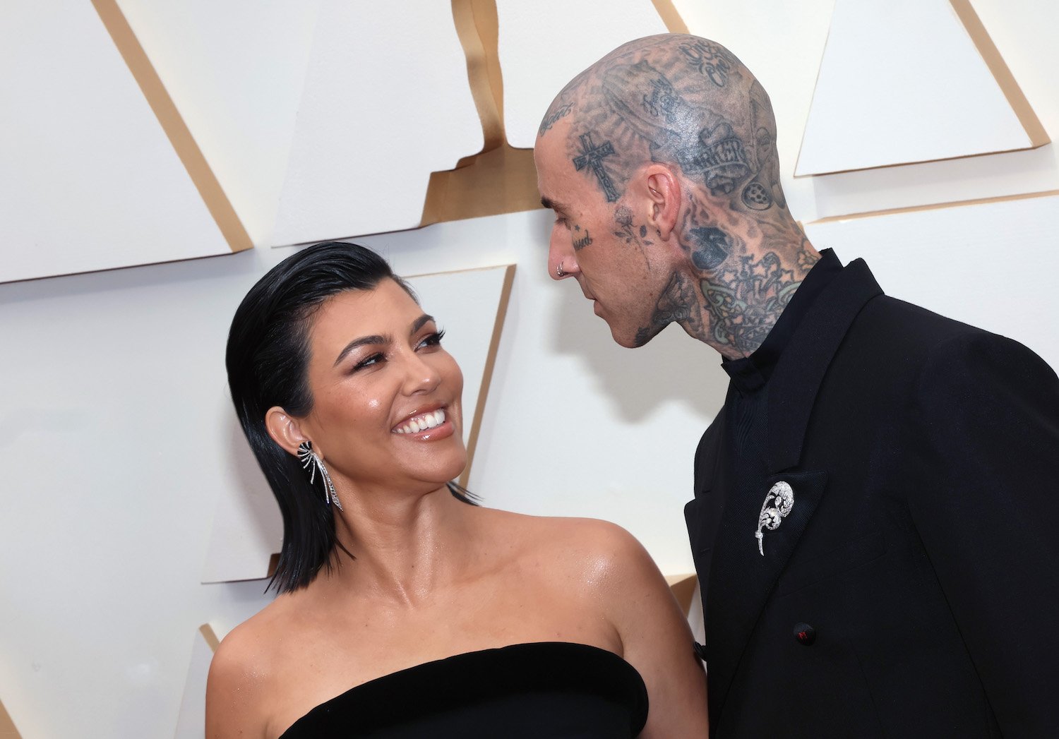 Kourtney Kardashian and Travis Barker are Officially Married - Motherly