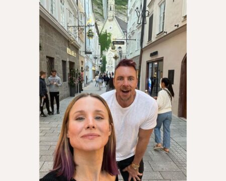 kristen bell and dax shepard on vacatoin