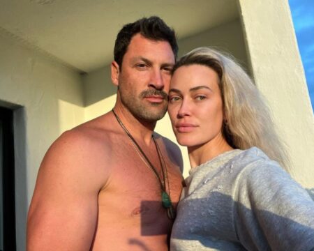 peta murgatroyd and Maksim Chmerkovisky selfie Motherly