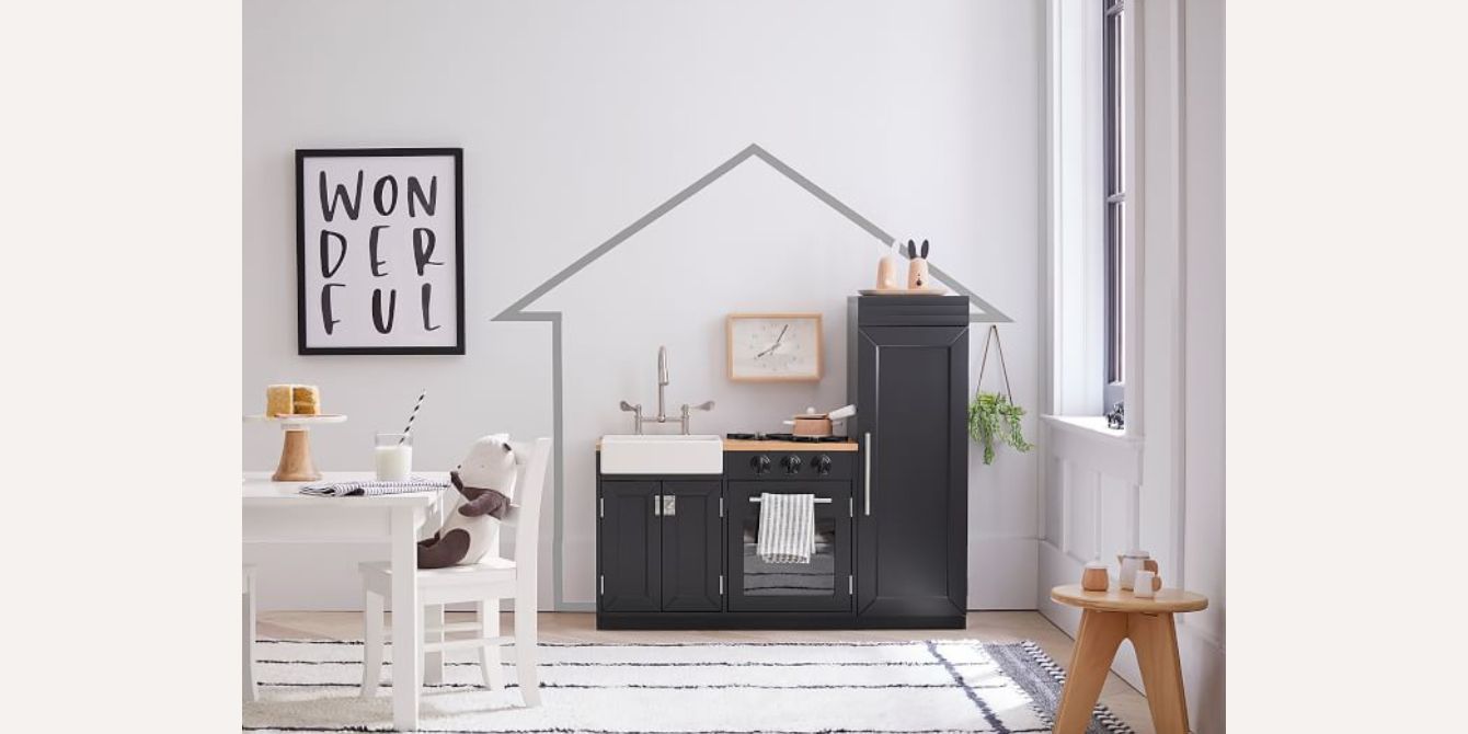 Milton & Goose Essential Play Kitchen - Gray