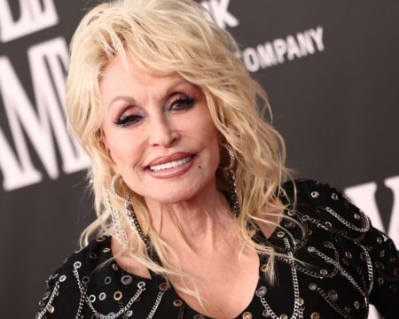 dolly parton rock and roll hall of fame