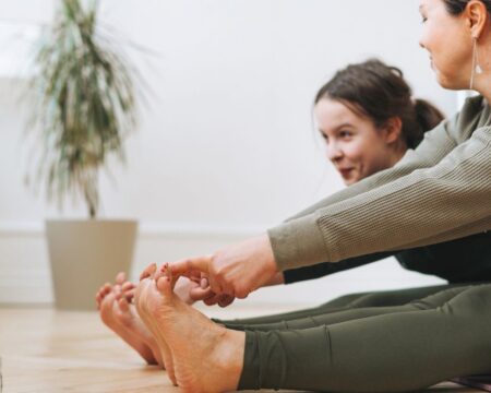 mother daughter exercising together childhood obesity