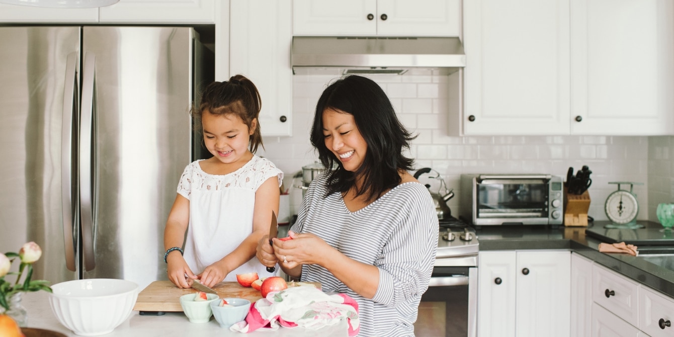 https://www.mother.ly/wp-content/uploads/2023/05/Mom-And-Daughter-Making-A-Snack-Together-In-Kitchen.jpeg