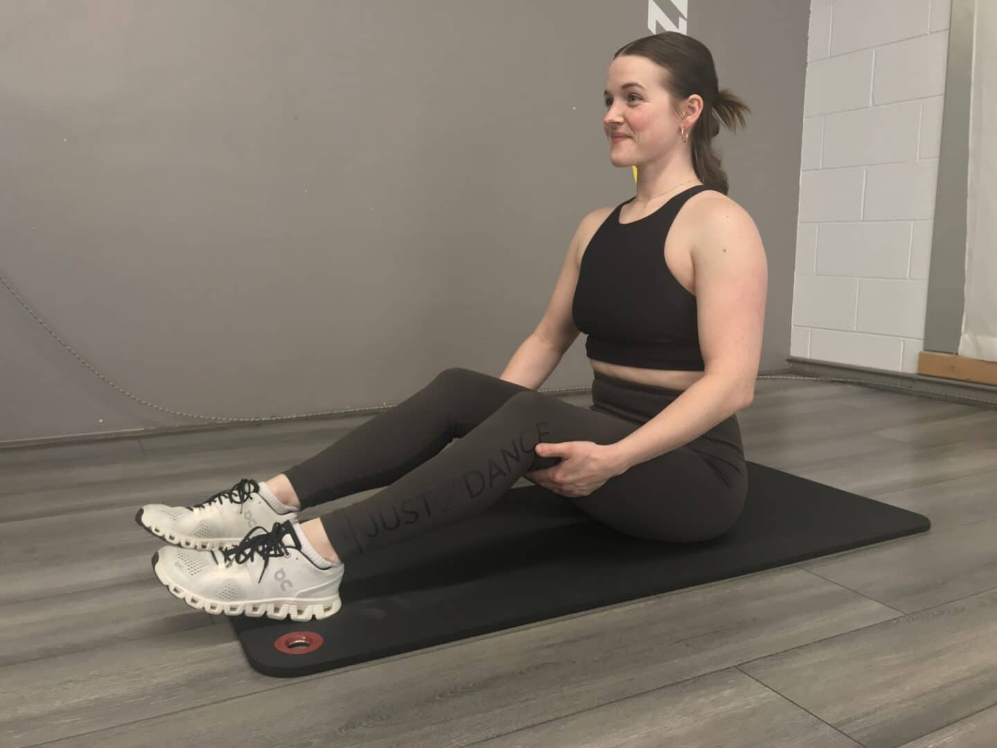 Postpartum exercise: reverse sit-up