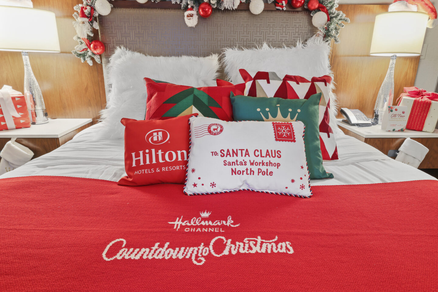 Hilton and Hallmark Channel Santa Summit Suite at Hilton Chicago Bed 2