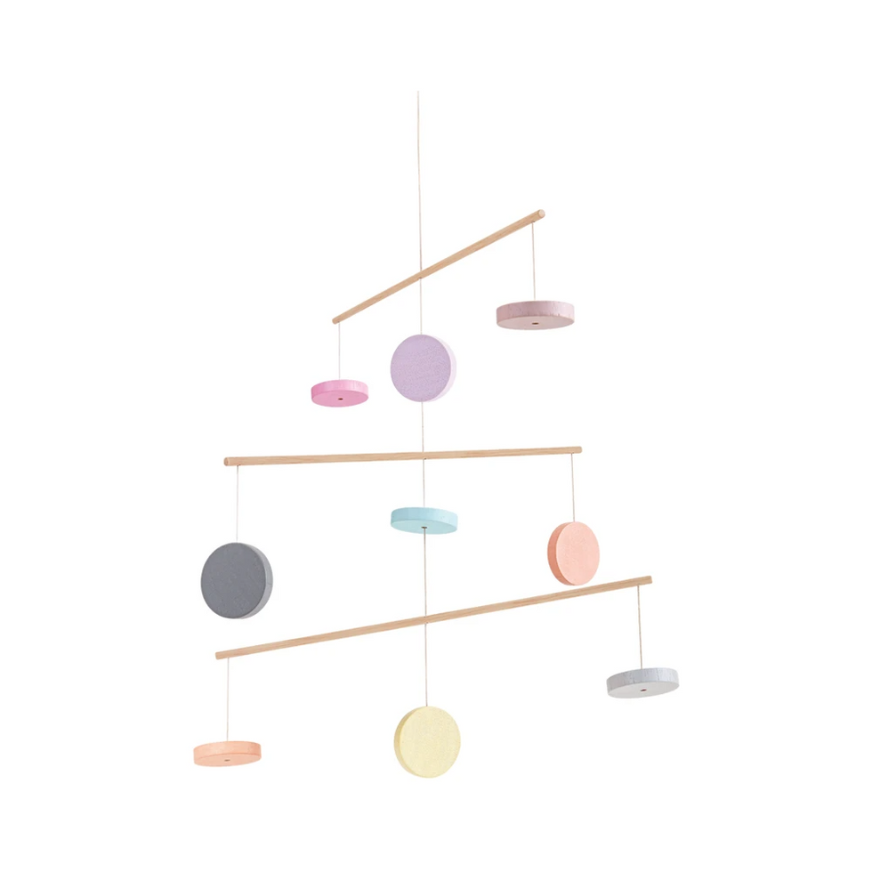 6 stylish mobiles that will complete your baby’s nursery 6 stylish mobiles that will complete your babys nursery 2