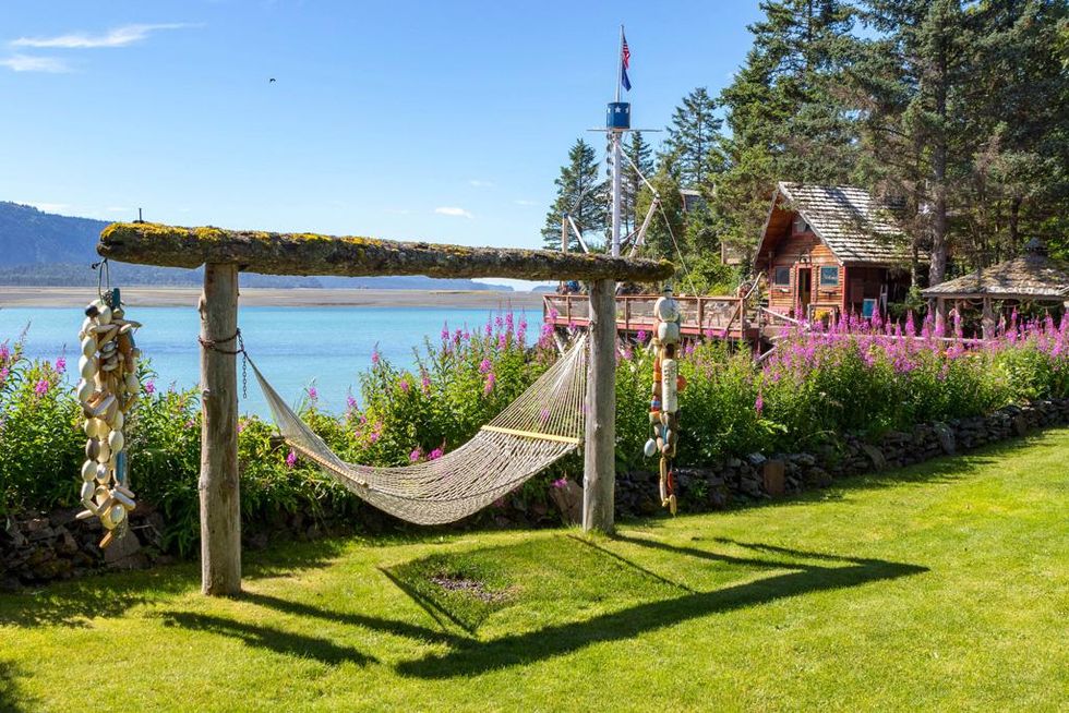 Kachemak-Bay-Wilderness-Lodge