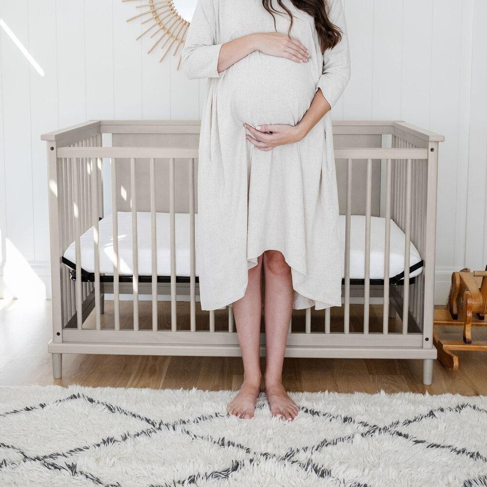 Motherly Timeless 5-in-1 crib + playhouse