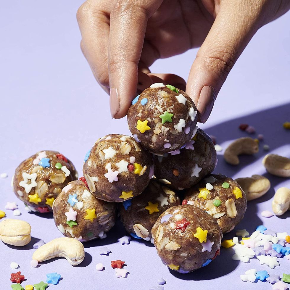 nunona-mama-balls