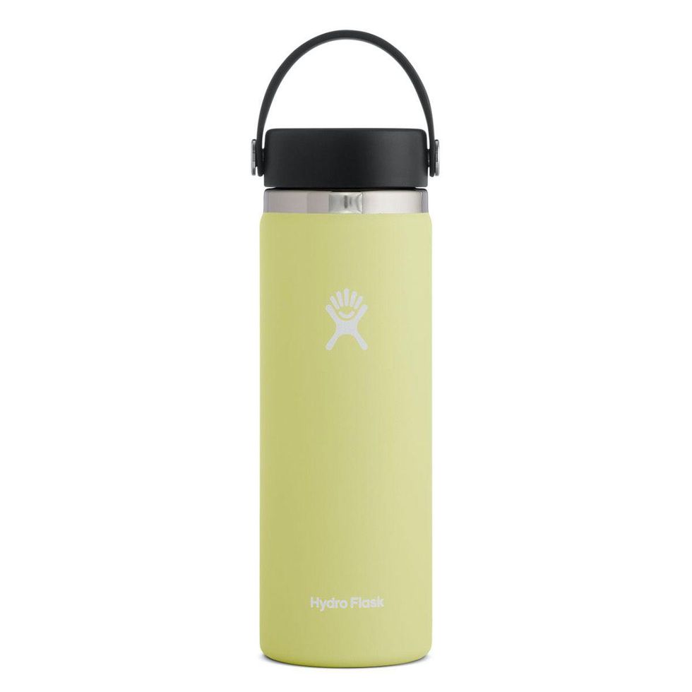 Hydro-Flask-Insulated-reusable-Bottle-in-green