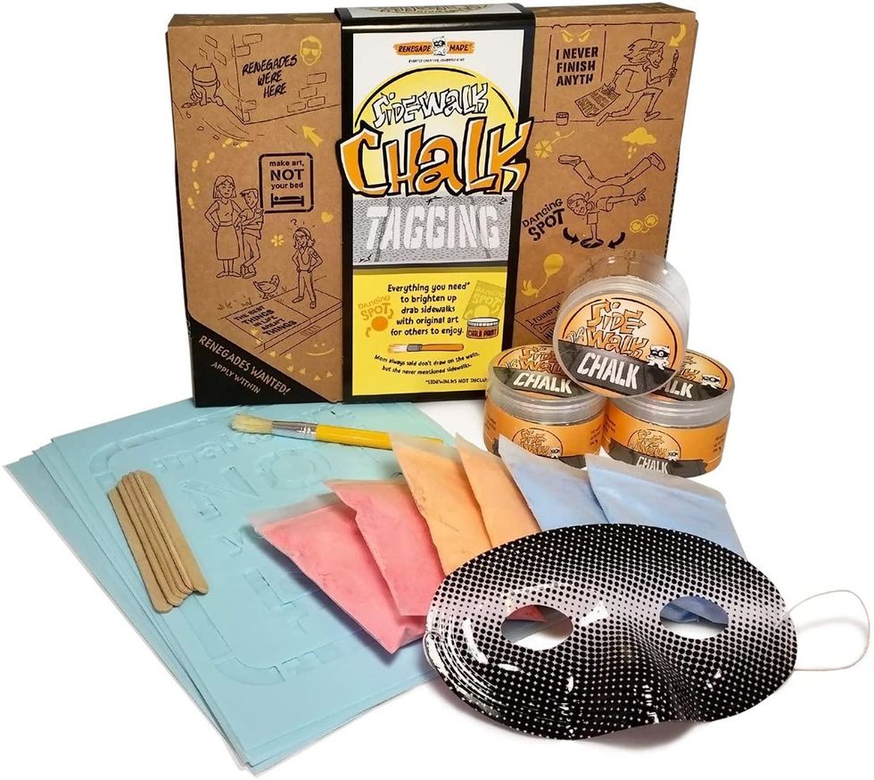 Renegade-Made-Sidewalk-Chalk-Tagging-kit