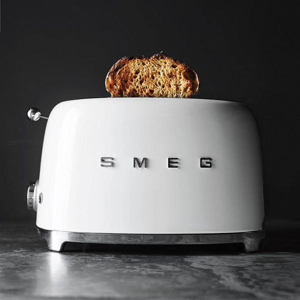 Smeg 2-slice toaster