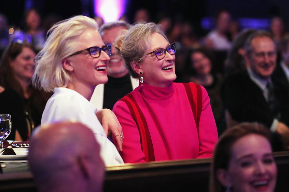 meryl-streep-and-mamie-gummer-at-an-awards-ceremony