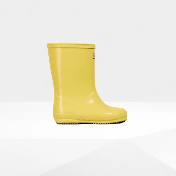 deal alert hunter boots for kids are 50 off right now 4 Motherly