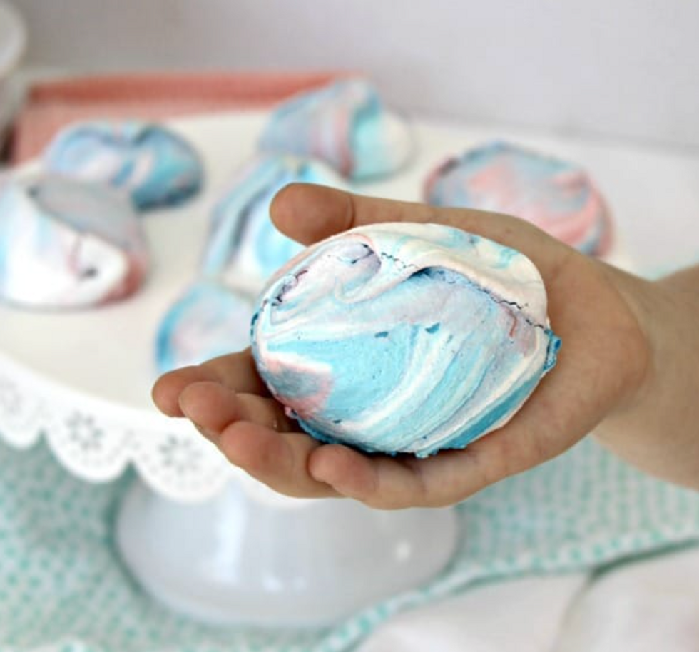 Rainbow Meringue Cookies