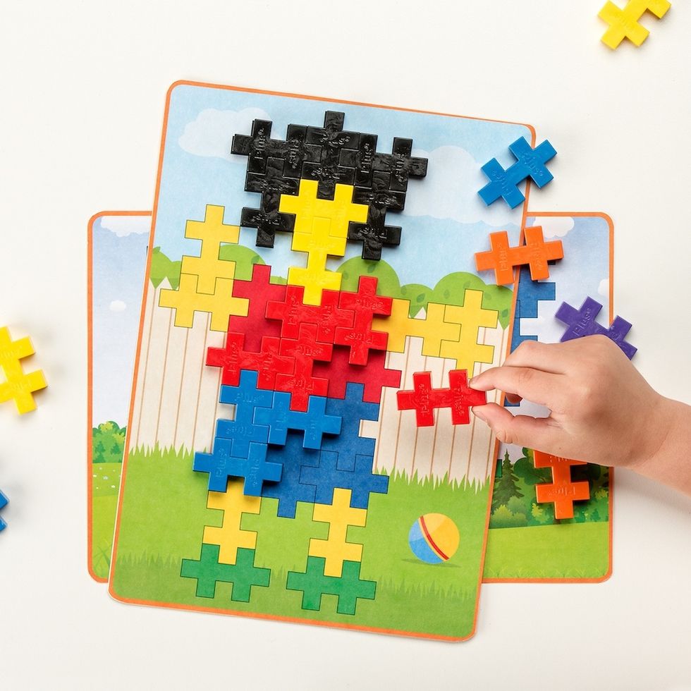 Plus-Plus picture puzzles