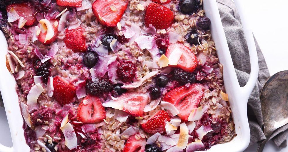 Frozen fruit baked oatmeal