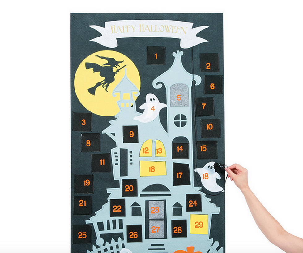 Oriental Trading countdown calendar Halloween decoration