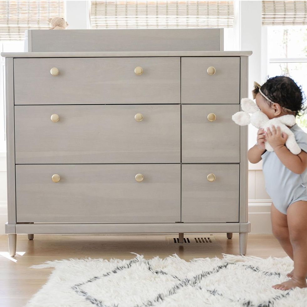 Motherly Timeless Collection 6 drawer dresser