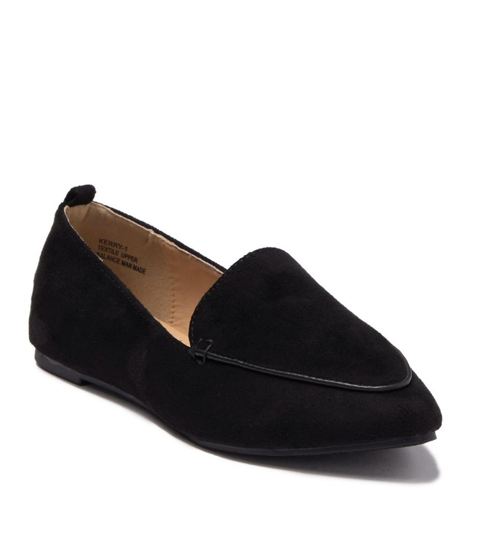 pointy toe loafer