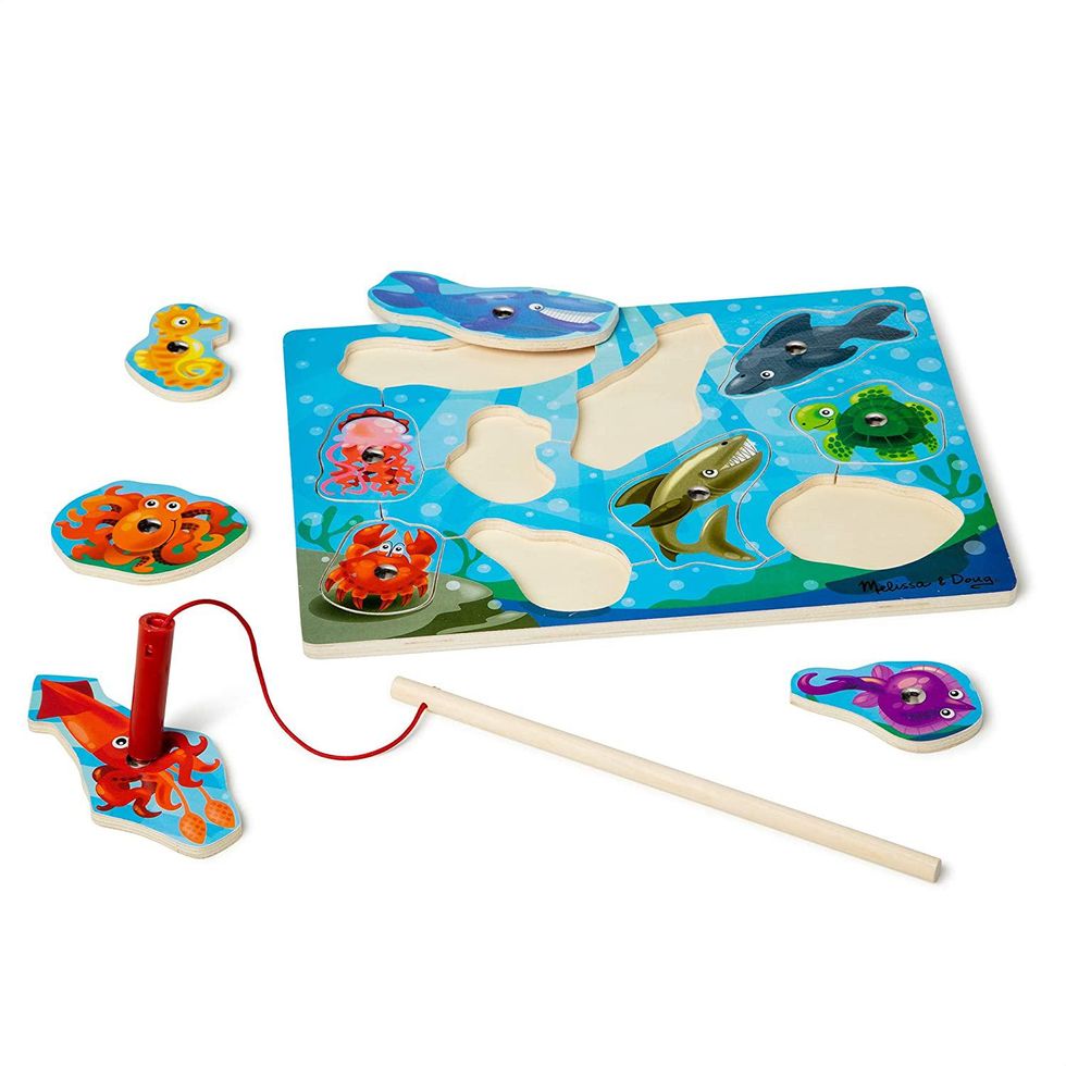 Melissa & Doug Fishing Magnetic Puzzle Game