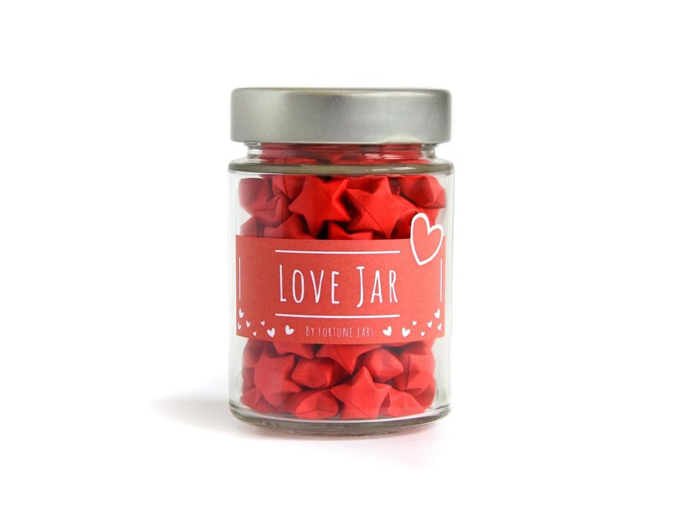 3D ORIGAMI LOVE STARS IN A MASON JAR