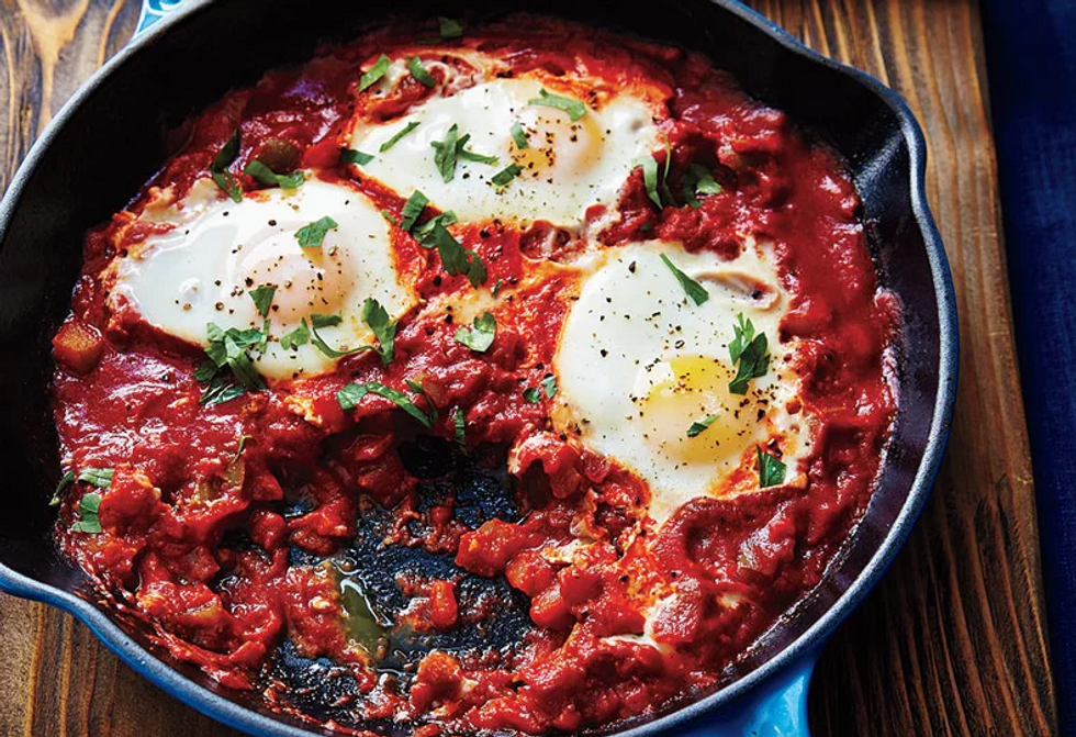 Stewed peppers + tomatoes with eggs