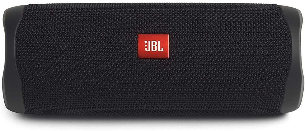 JBL-flip-5-portable-bluetooth-speaker