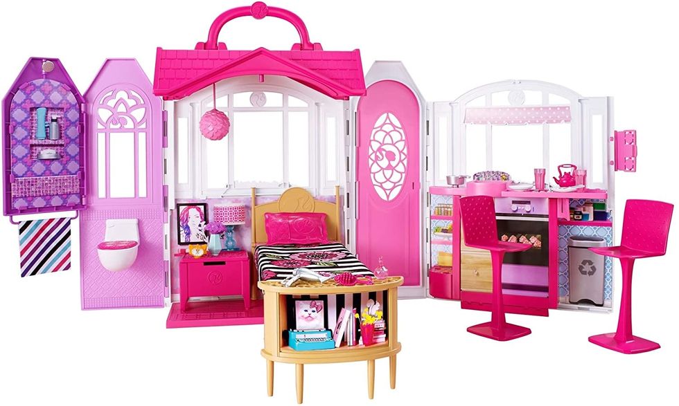 Barbie Glam Getaway Portable Dollhouse, 1 Story with Furniture