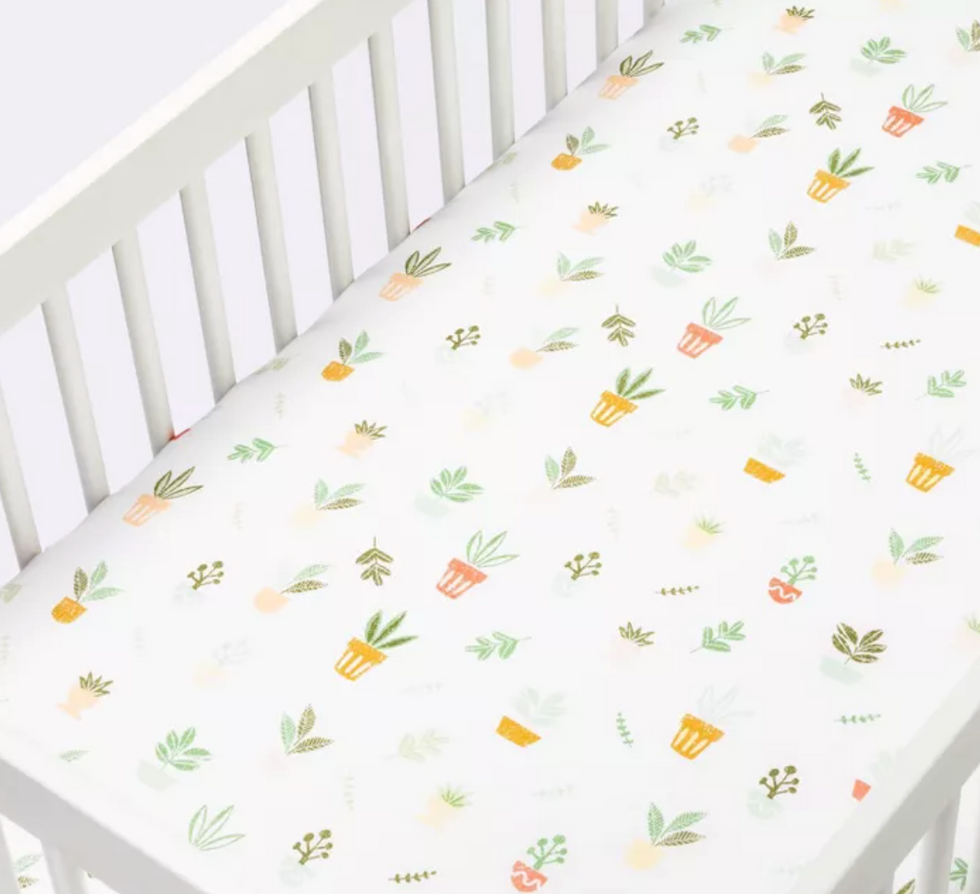 Cloud Island fitted crib sheet