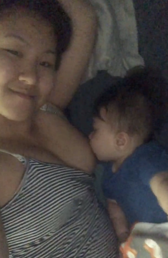 This is what breastfeeding *really* looks like what breastfeeding looks like 5
